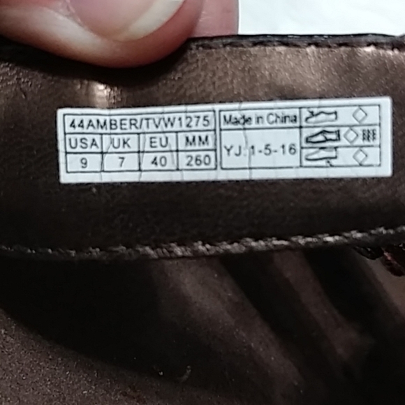 Vionic Amber Tortoise Sandals‎ - Picture 5 of 8